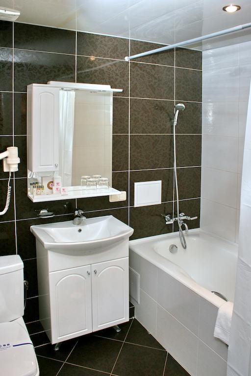 Premier Hotel Shafran Sumy Eksteriør billede