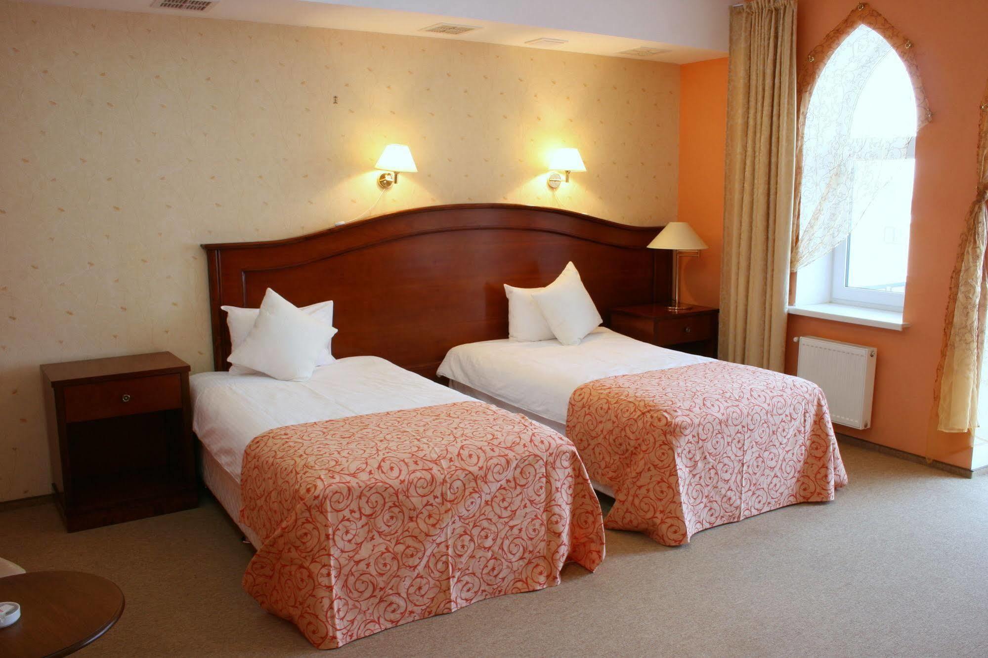 Premier Hotel Shafran Sumy Eksteriør billede